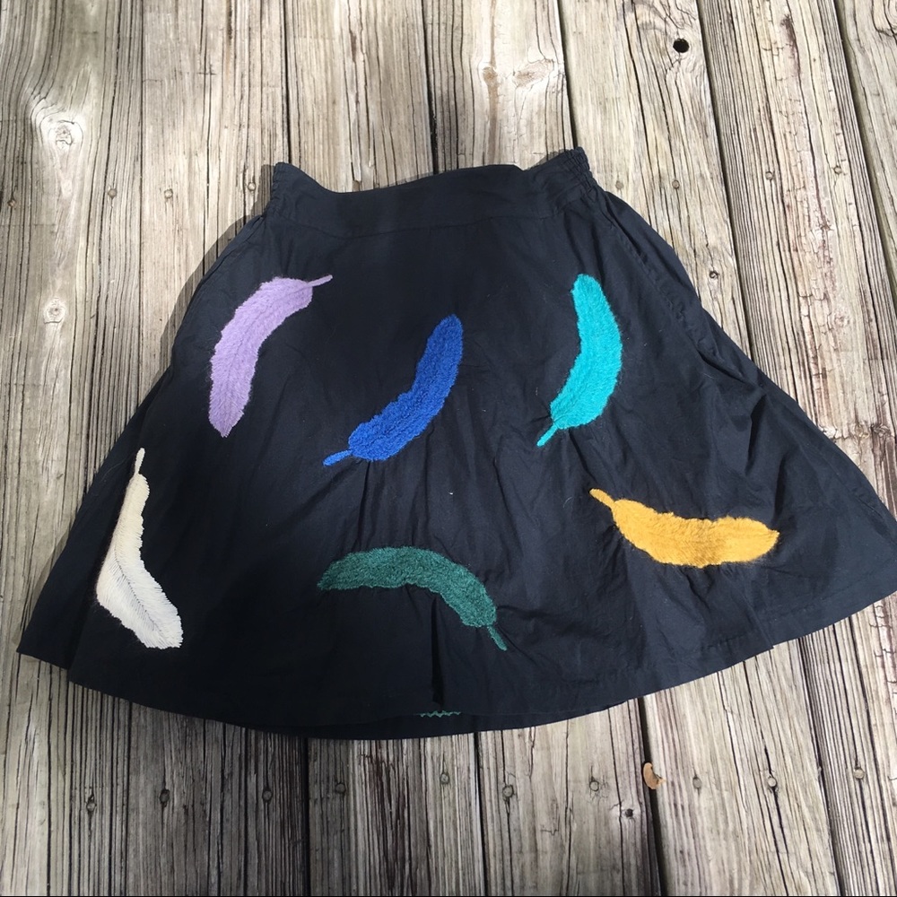 Girls from Savoy Yarn Plumes feather Anthropologie skirt 0 cotton embroidered